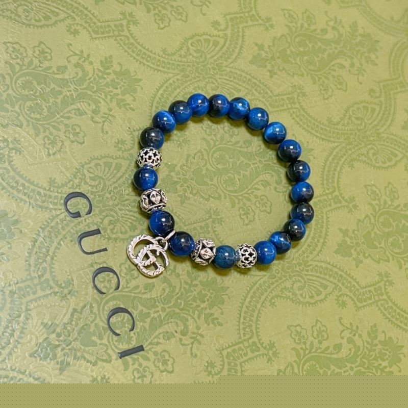 G*u*i bracelets